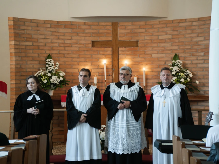 Slávnosť 30. výročia posvätenia chrámu Božieho v Prievidzi